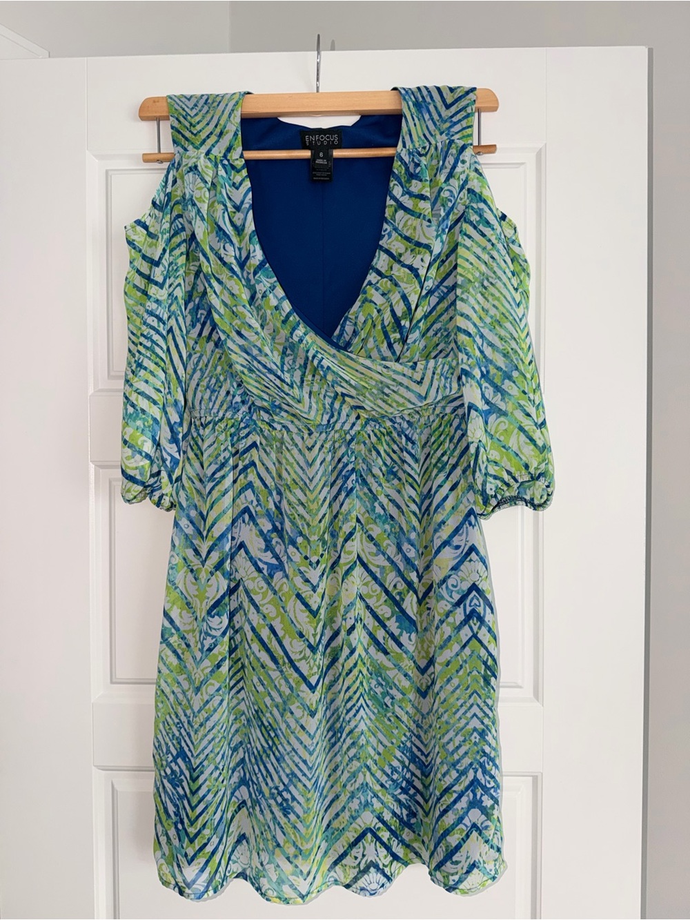 Enfocus Studio Blue & Green Printed Cold-Shoulder Midi Dress